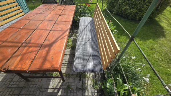 Lauko minkštų suolų pervilkimas – po 2